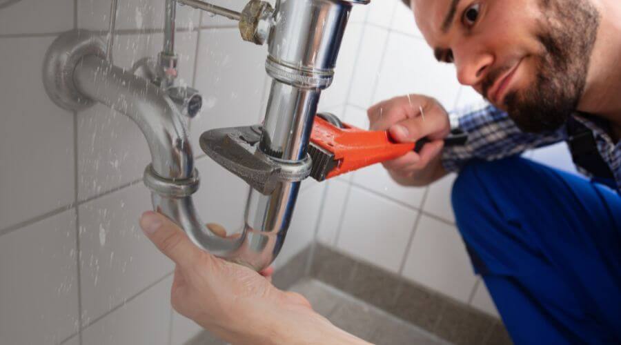 Professional same day plumber services in New Liberty, IA